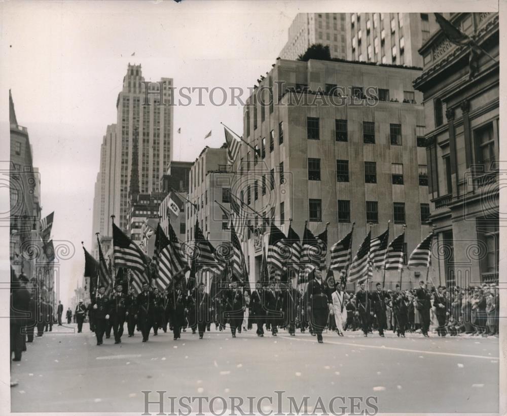 1937 Press Photo American Legion on parade on NYC Fifth Ave - Historic Images