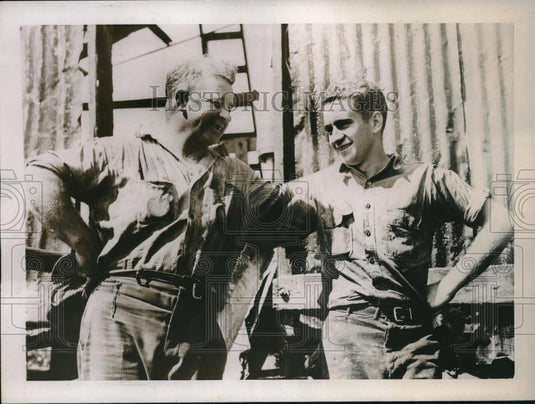 1937 Press Photo Harold Mays & son Raymond at oil well gusher in Buffalo, NY - Historic Images