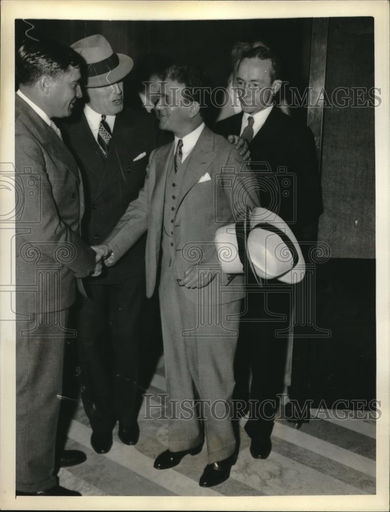 1933 Press Photo Anthony Cucolo Ferdinand Pecora senate Committee - Historic Images