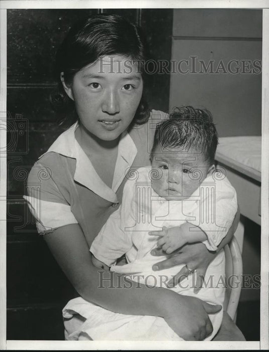 1933 Press Photo Jane Due Nippon & nurse Alice Kaneko at Hollywood orphanage - Historic Images