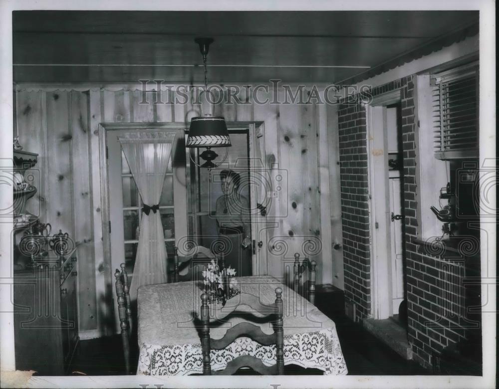 1953 Press Photo Dining Room Furniture Display - Historic Images