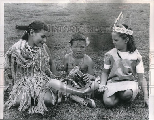 1960 Press Photo Cynthia Ne,eth,Steve Ellis,Debbie Lowe of Cleveland, Ohio - Historic Images
