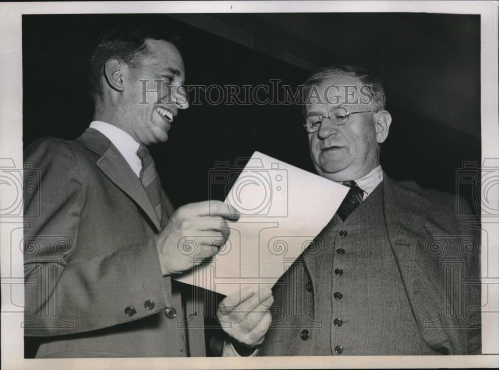 1939 Press Photo D.C. Interior Sec Harold Ickes &amp; Abe Fortas for FEA - Historic Images