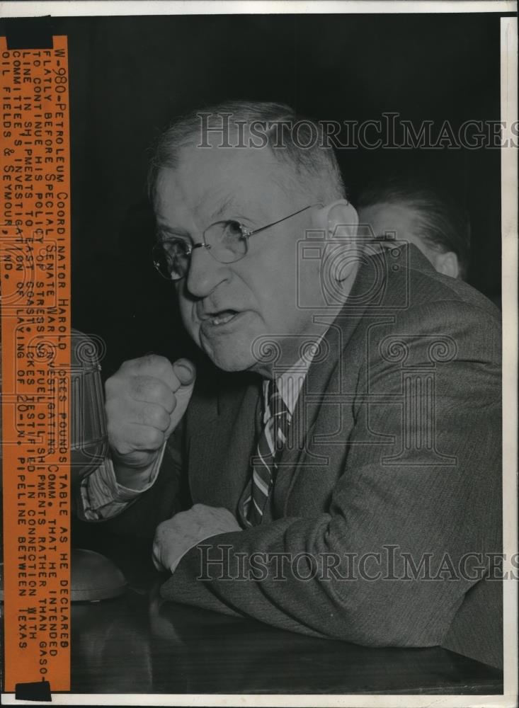 1943 Press Photo Petroleum Coordinator Harol Ickes in Wash.D.C. - Historic Images