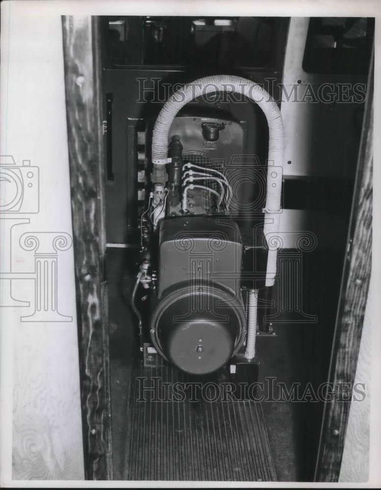 1952 Press Photo A generator to run equipment - Historic Images