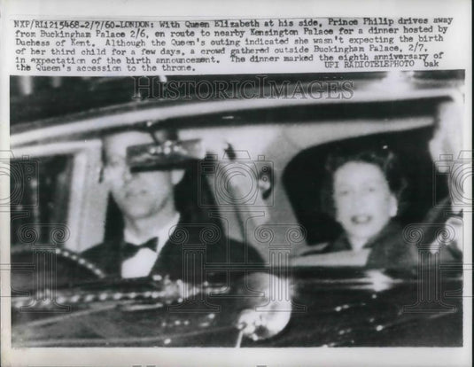 1960 Press Photo Queen Elizabeth & Prince Philip leave Buckingham Palace - Historic Images