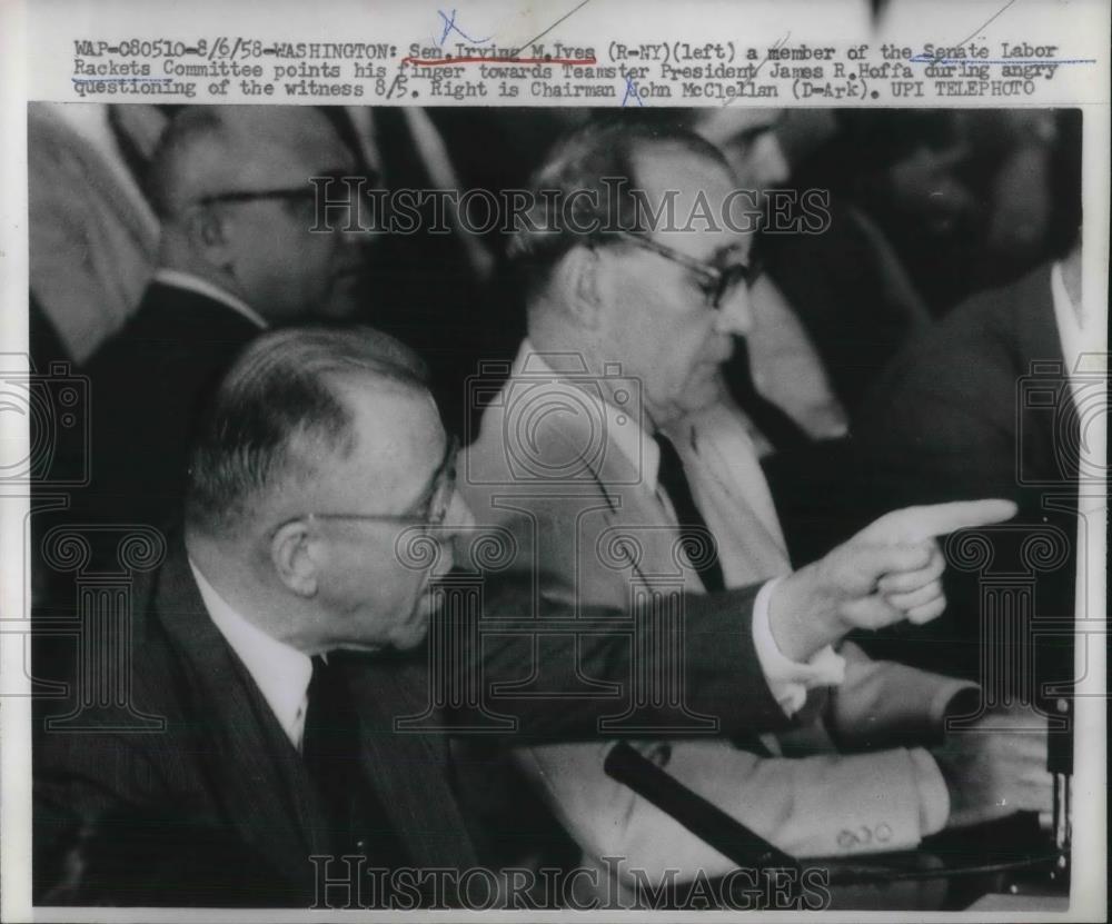 1958 Press Photo Wash.D.C. Sen Irving Ives of NY on Senate Rackets Comm. - Historic Images