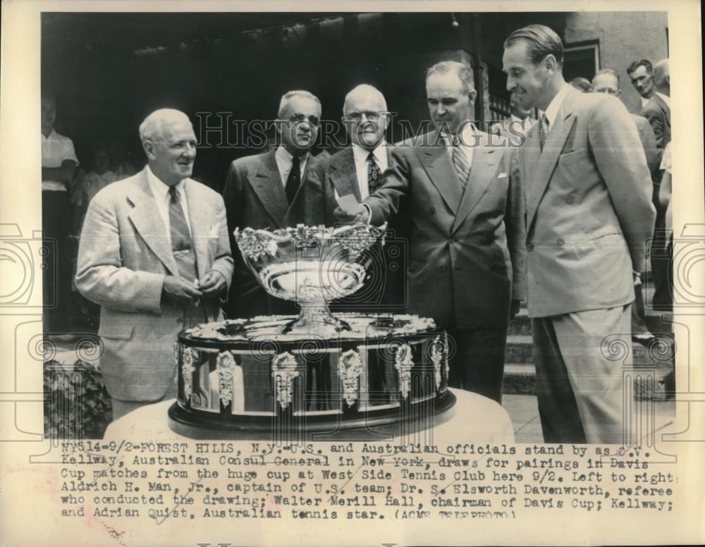 1948 Press Photo Davis Cup Officials Draw for Pairings, New York - Historic Images