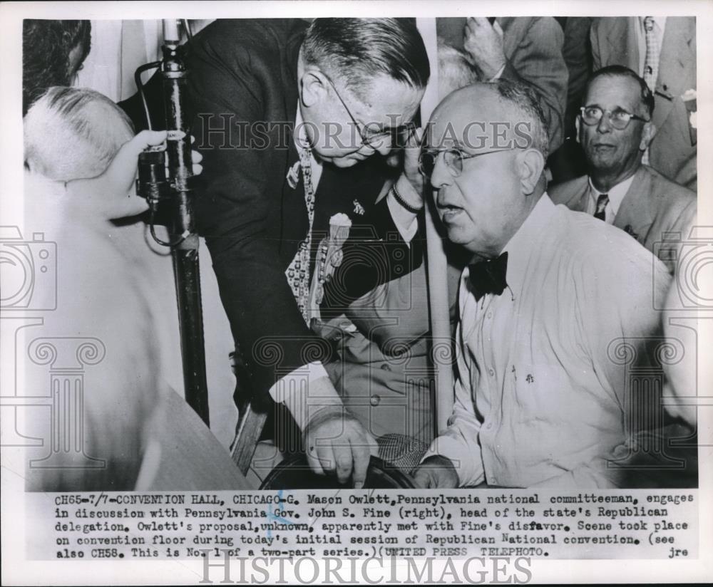 1952 Press Photo Mason Owlett,Governor John S. Fine During Session At Convention - Historic Images