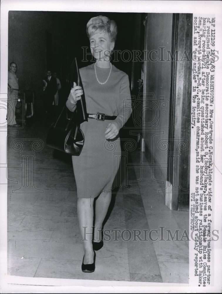 1963 Press Photo Mrs. Gertrude Novak Leaves Senate Inquiry in Washington, DC - Historic Images