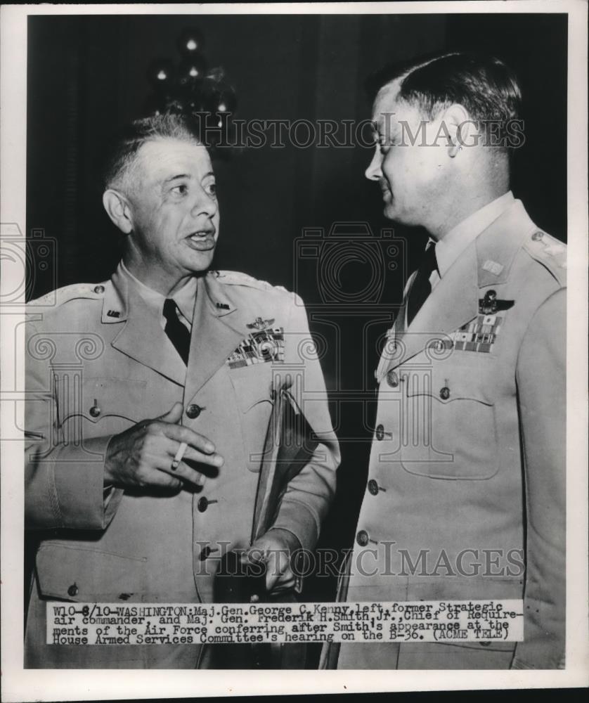 1949 Press Photo Maj. Gen. George C. Kenny and Maj. Gen. Frederick H. Smith Jr. - Historic Images