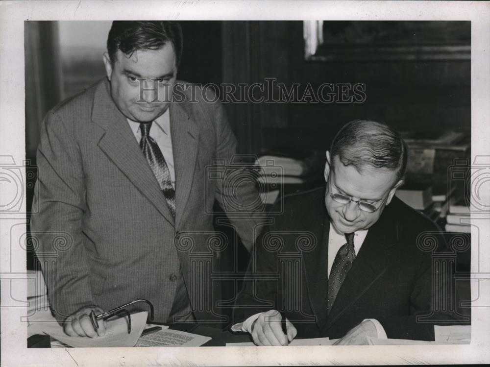 1937 Press Photo NYC mayor La Guardia & Sec of Interior Harold Ickes - Historic Images