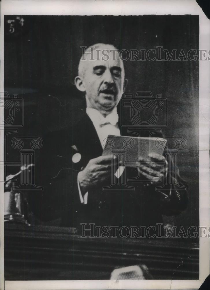 1938 Press Photo Ankara, Turkey Gen. Ismet Indnu takes oath as President - Historic Images