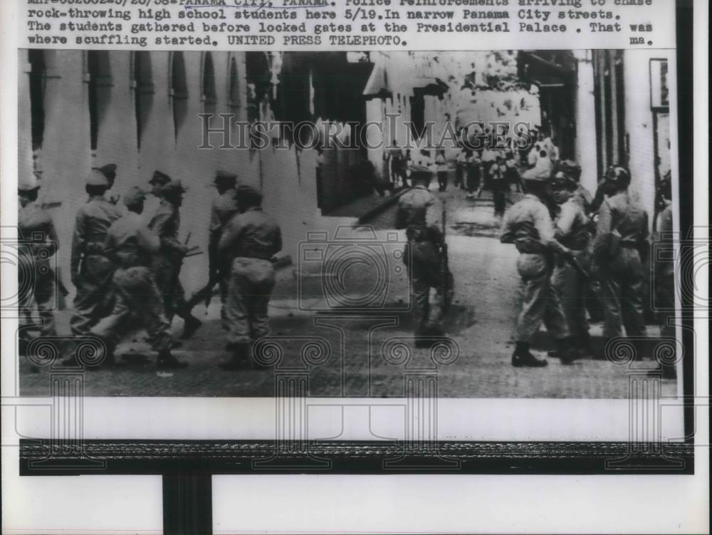 1958 Press Photo Panama City Panama Police reinforcements - Historic Images