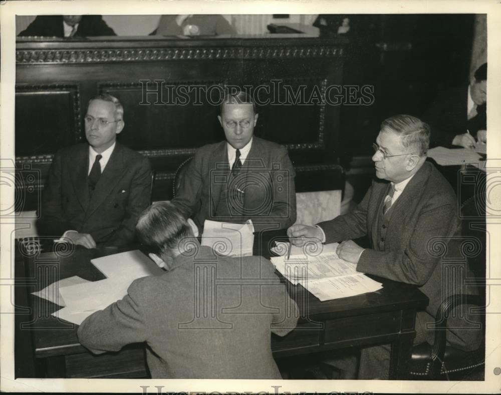 1935 Press Photo Secretary of the Interior Harold Ickes at Senate Munitions Comm - Historic Images