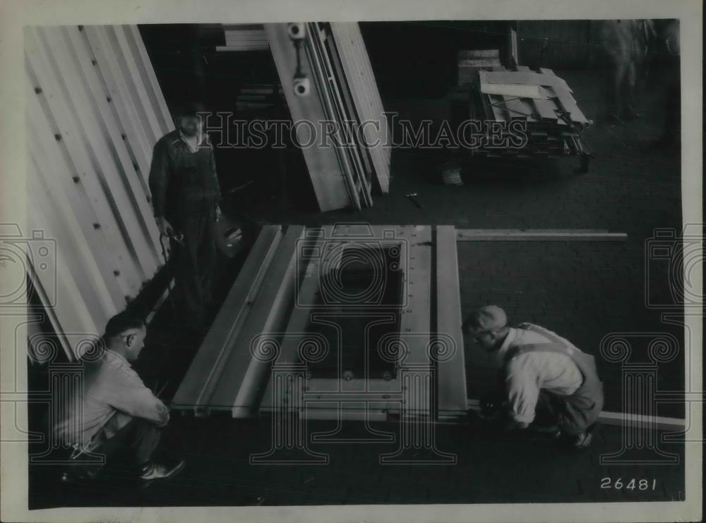 1932 Press Photo Steel House Assembling Wall in Factory Hauled To Site - Historic Images