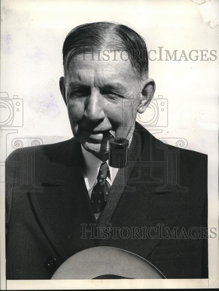 1937 Press Photo Charles G. Dawes S.S. Ile De France Arrives in New York City - Historic Images