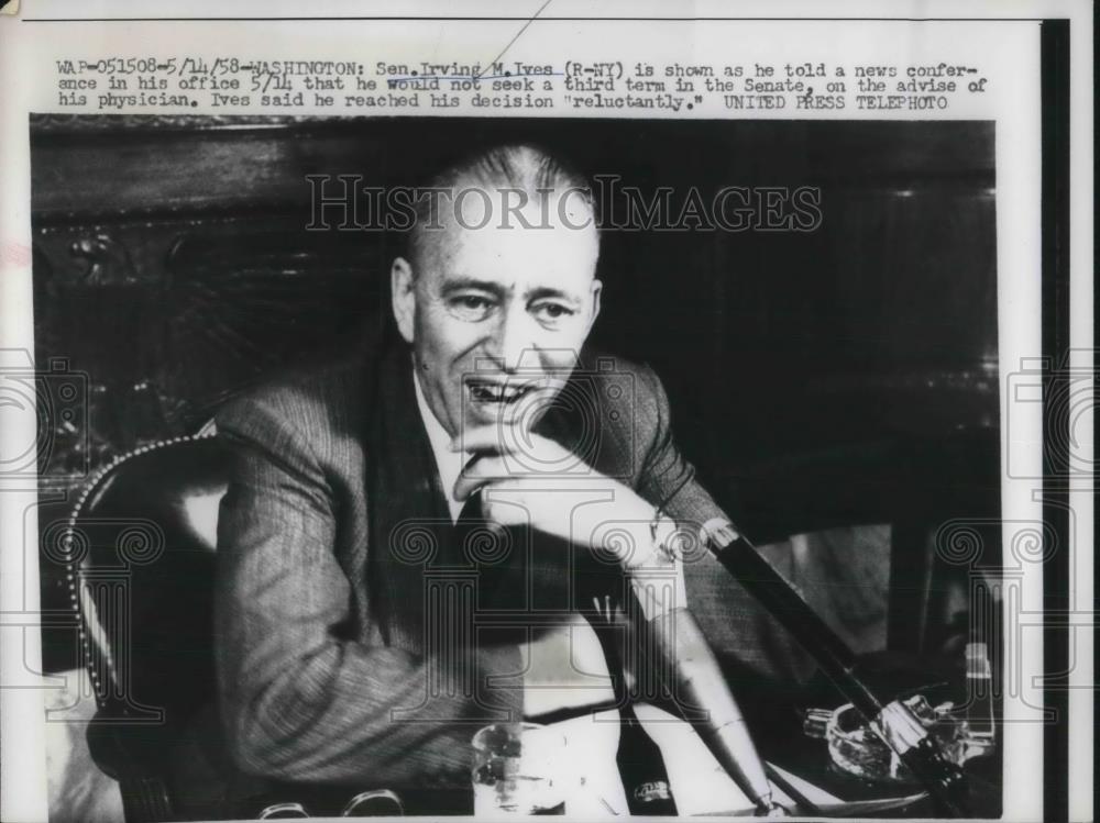 1958 Press Photo Sen Irving Ives of NY on Senate Rackets Comm. - Historic Images