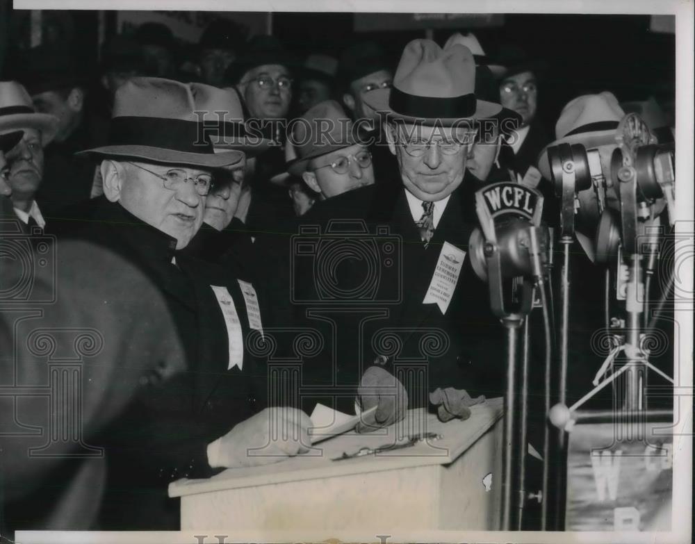 1938 Press Photo Secretary Of The Interior Harold Eckes Speaks - neb84077 - Historic Images