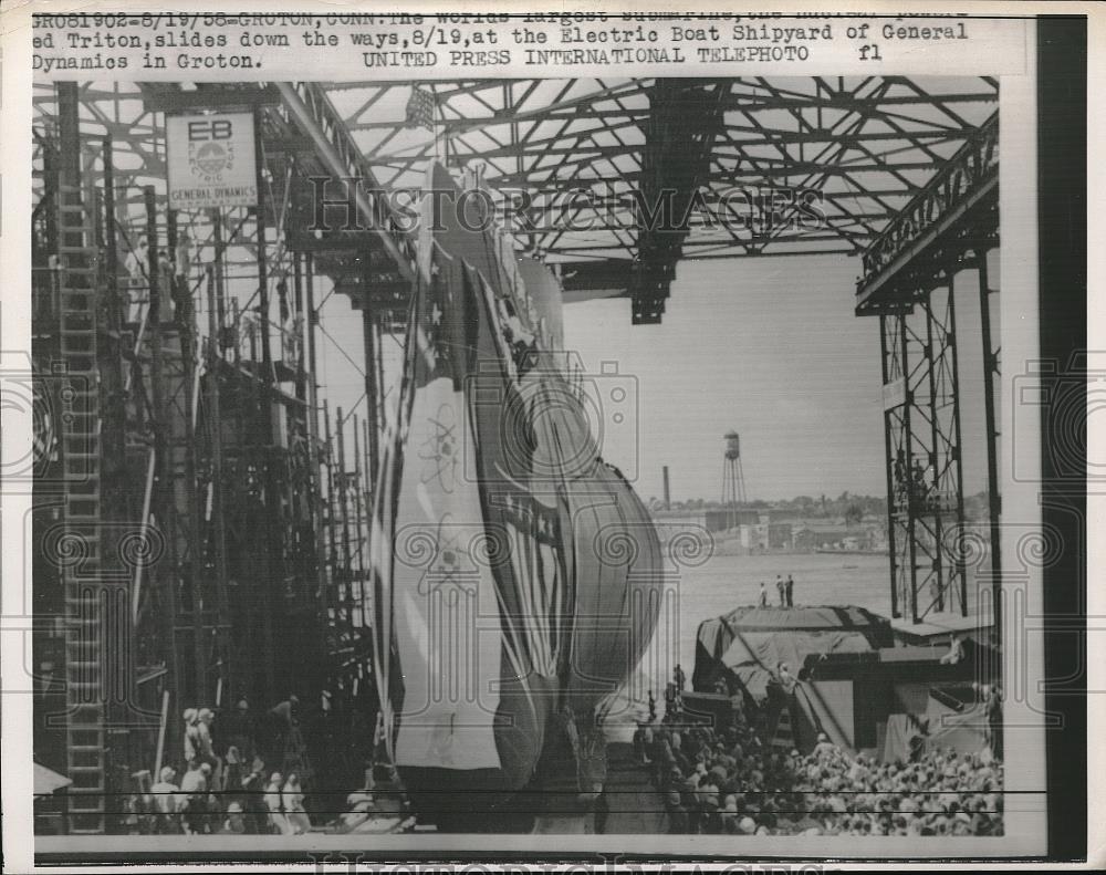 1958 Press Photo The World&#39;s Largest Submart the Triton in Groton - Historic Images