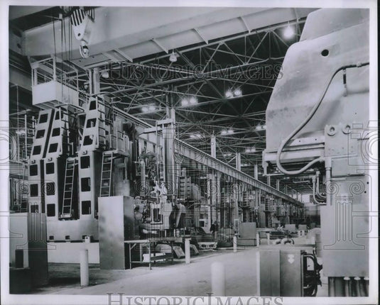 1955 Press Photo Aluminum Company of America Tracer Controlled Die Sinking Machi - Historic Images