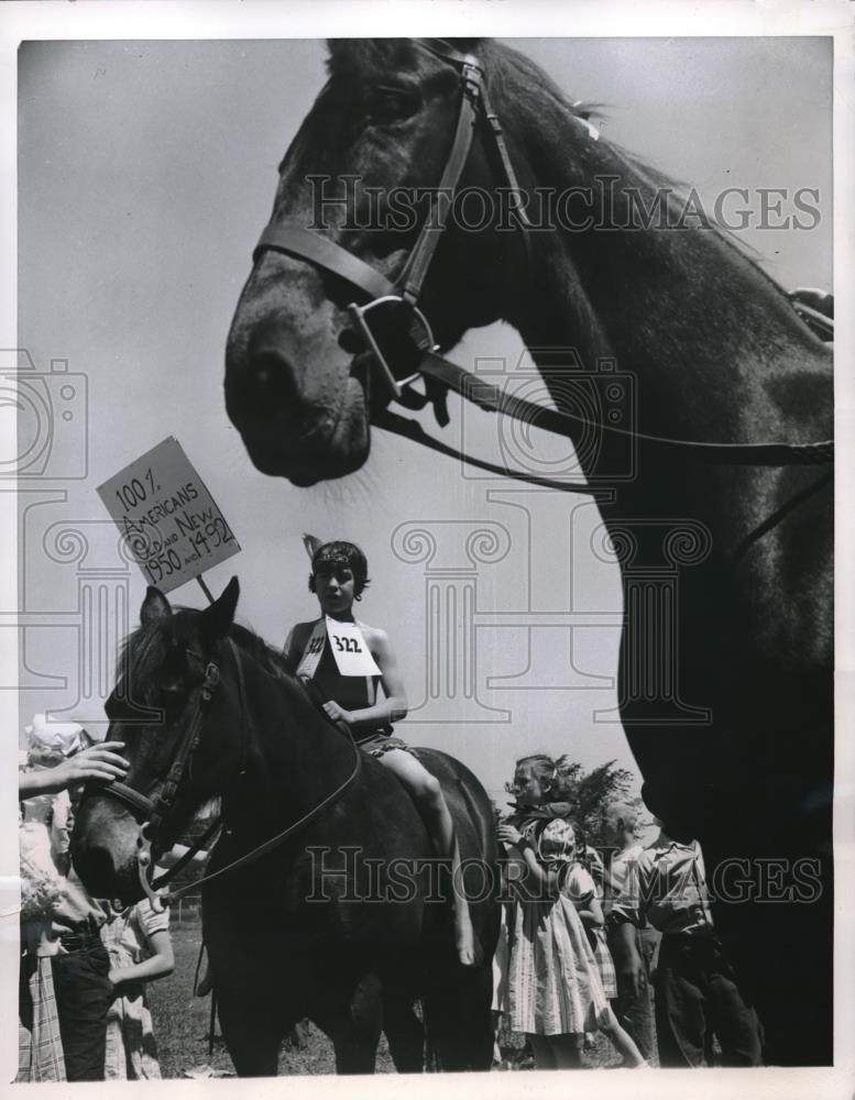 1950 Press Photo Kathy ganom Pat parade - Historic Images