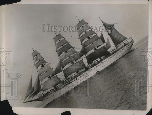 1935 Press Photo 67 Cadets from Japan on "Nippon Maru" Sailing to California - Historic Images