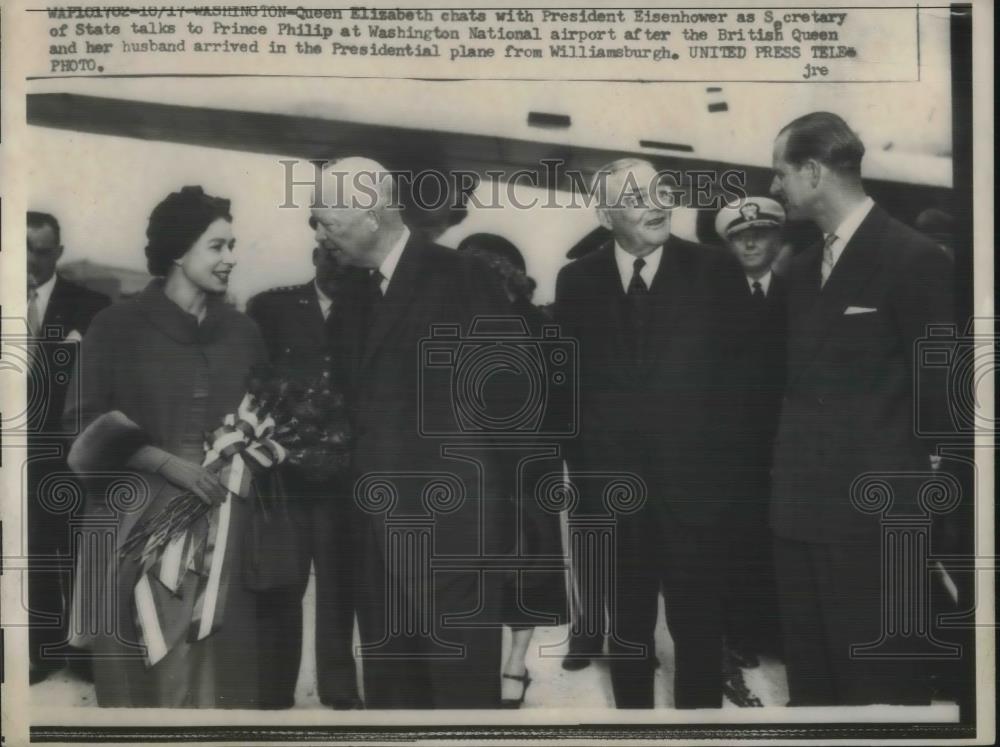 1957 Press Photo Queen Elizabeth & Pres. Eisenhower in D.C. - Historic Images