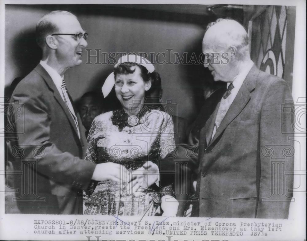 1955 Press Photo Robert S. Lutz Minister of Corona Presbyterian Church - Historic Images