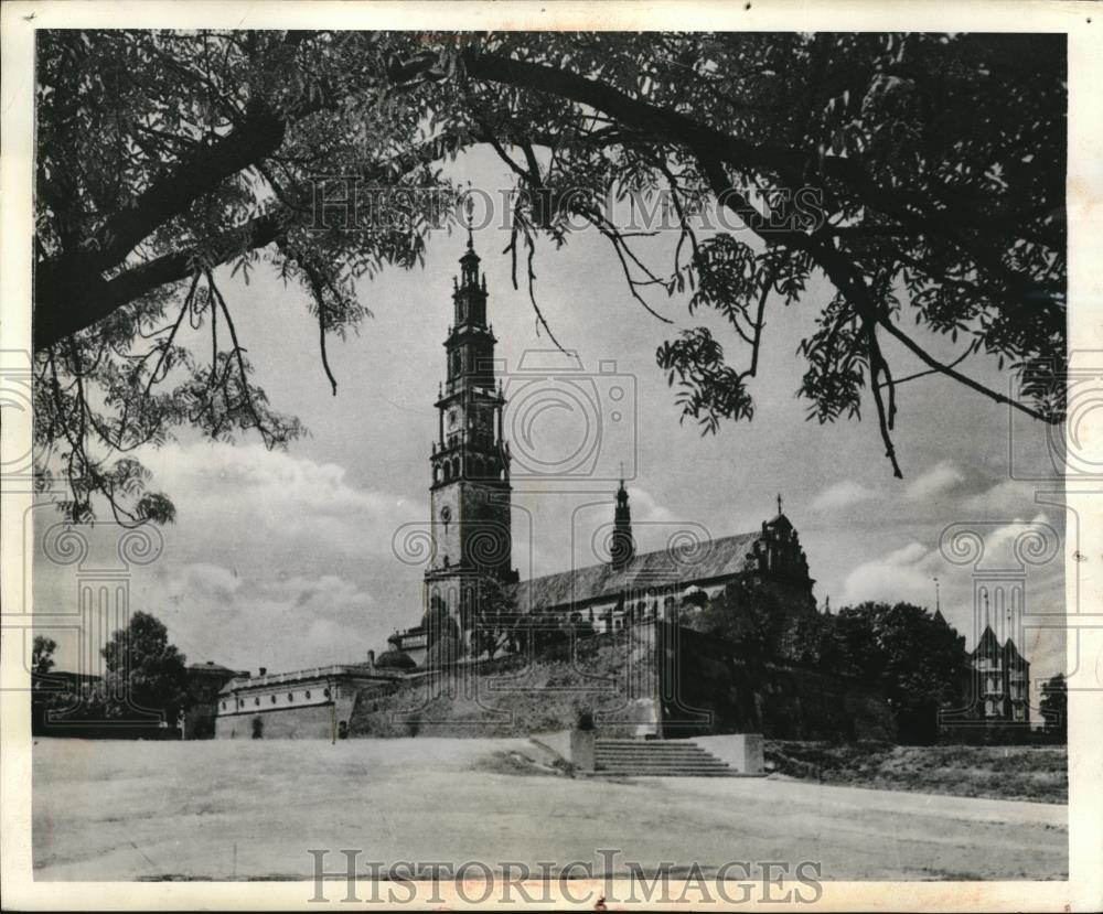 1939 Press Photo Pauline Monastery in Czestochowa, Poland - Historic Images