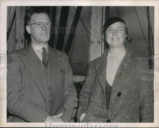 1939 Press Photo Joe Patterson & Bernice Jansen Returning from Japan - Historic Images