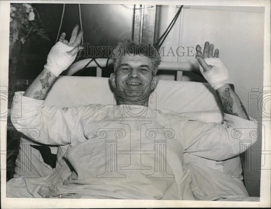 1937 Press Photo Harry McQuitty Self Crucified Himself to Get Sympathy of Wife - Historic Images