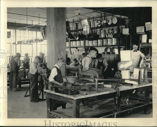 1923 Press Photo Learning Trades at Mooseheart - Historic Images