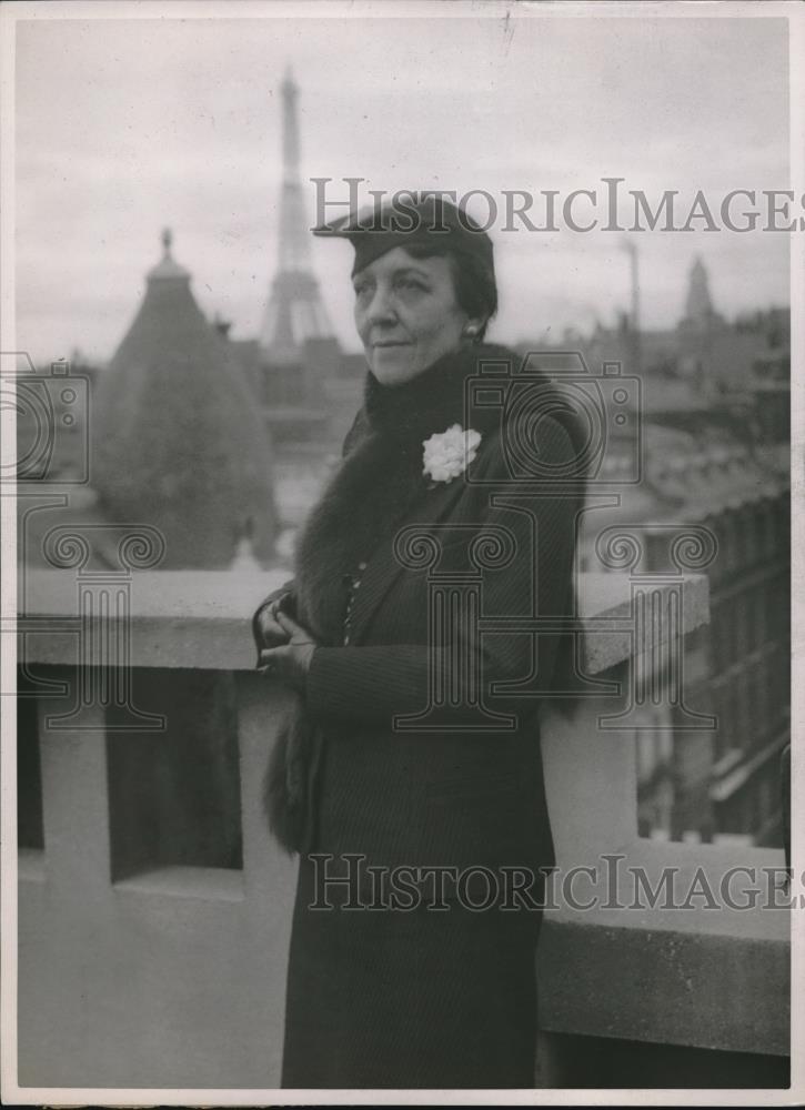 1936 Press Photo Poet Author Olive Roberts Barton in Paris - Historic Images