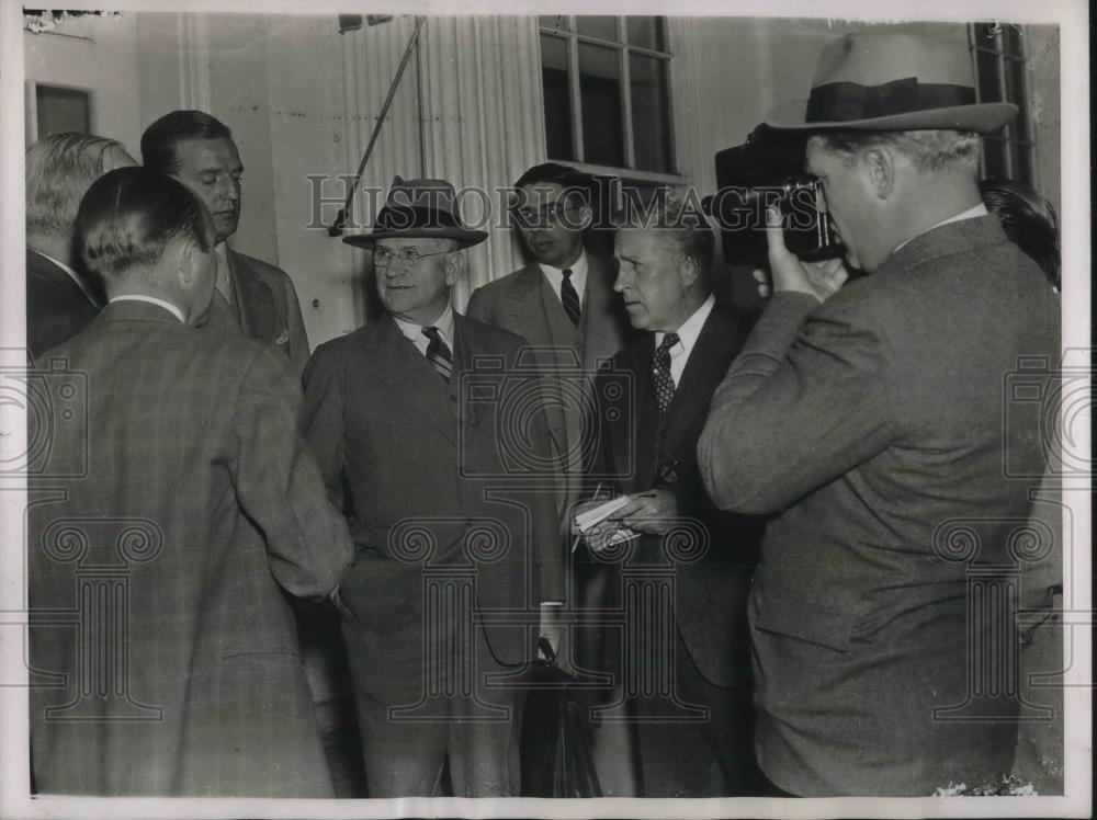 1938 Press Photo Interior Secretary Harold Ickes Talks With Reporters - Historic Images