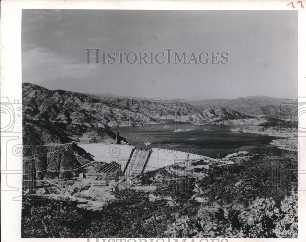 1944 Press Photo Shasta Dam at 99 percent complete - Historic Images