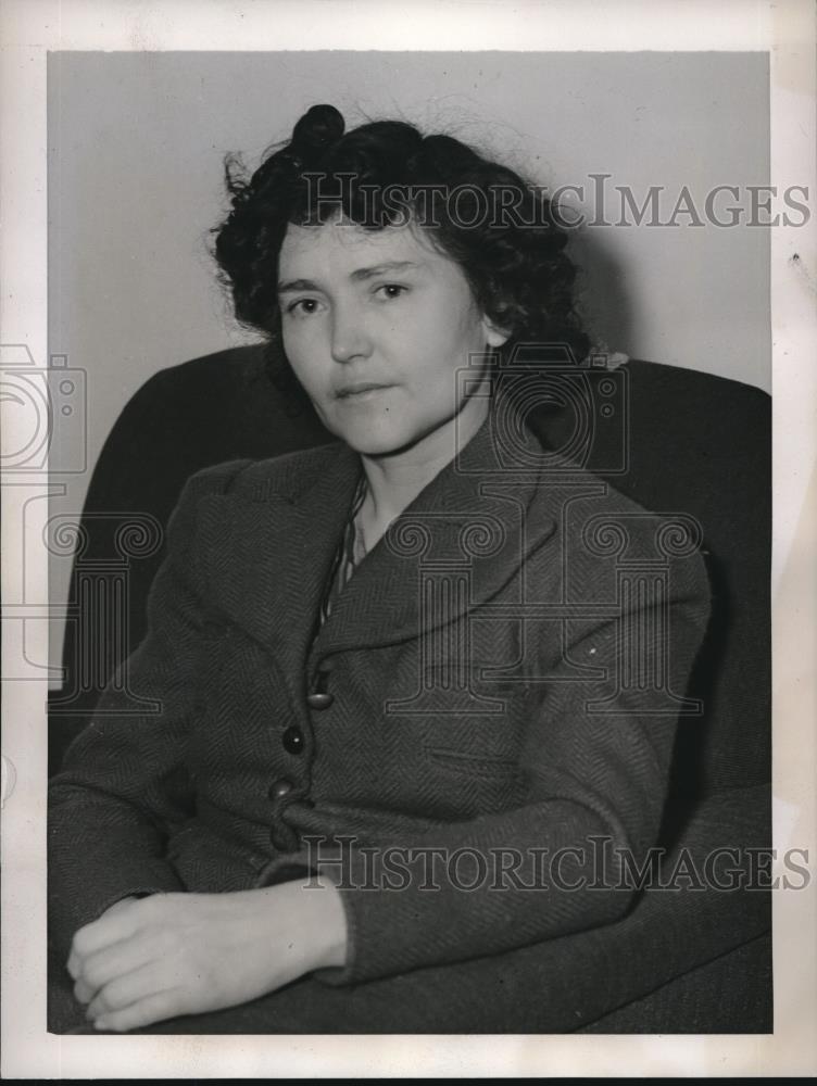 1938 Press Photo Nurse Gladys Weigman Averts Explosion OF Oxygen Tank - Historic Images