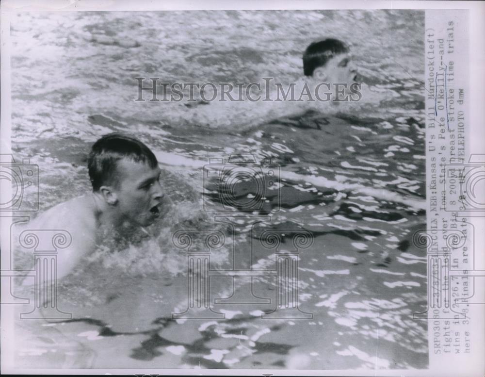 1963 Press Photo Lincoln, Neb Ks U's Bill Murdock vs IA U's Pete O'Kelly, swim - Historic Images