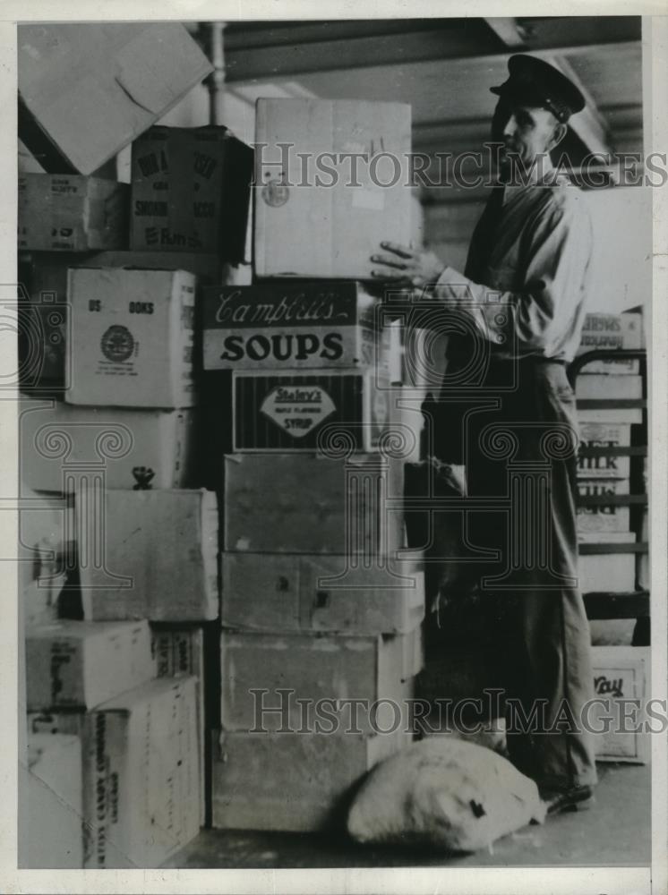 1934 Press Photo Aluminum Company Of America Sent Food Through US Mail - Historic Images