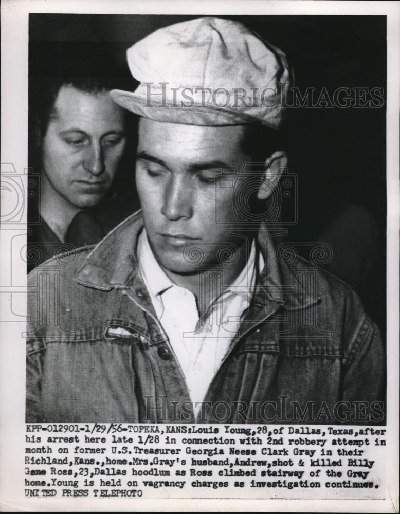 1956 Press Photo Topeka, Kan. Louis Young arrested for a robbery - Historic Images