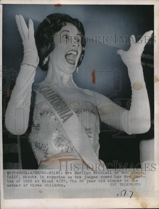 1963 Press Photo Miami, Fla. Mrs Marilyn Mitchell named "Mrs America" - Historic Images