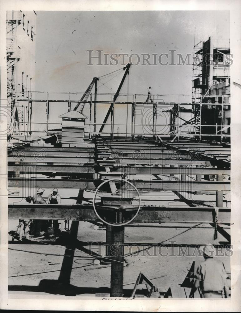 1946 Press Photo Earthquake Roller Bearing 1 of 65 Sets To Use in LA Buildings - Historic Images