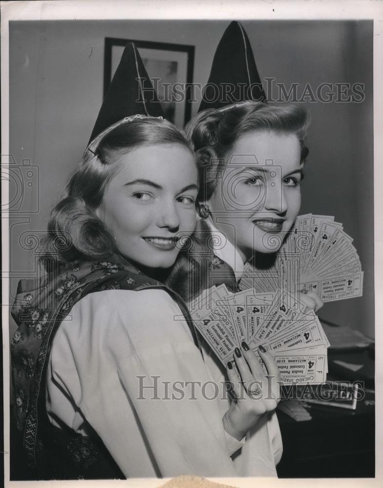 1948 Press Photo Carol Rydin &amp; Marquerite Anderson Officially OOpen Sale - Historic Images