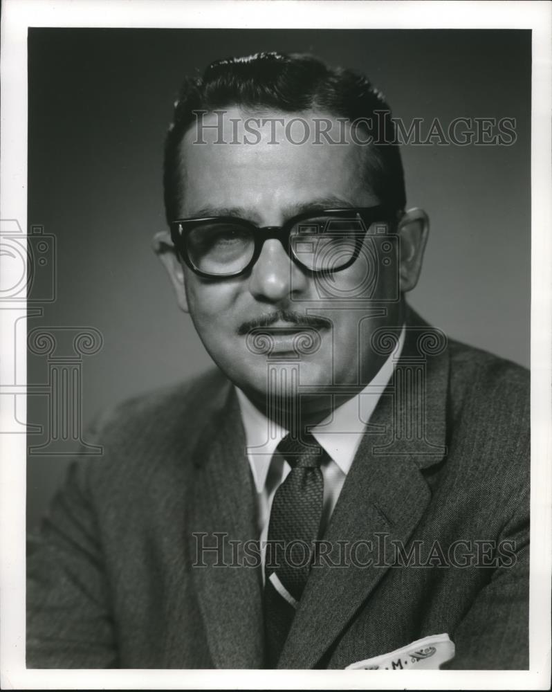 1962 Press Photo Raymond A McCarroll Assistant President Studebaker Corporation - Historic Images