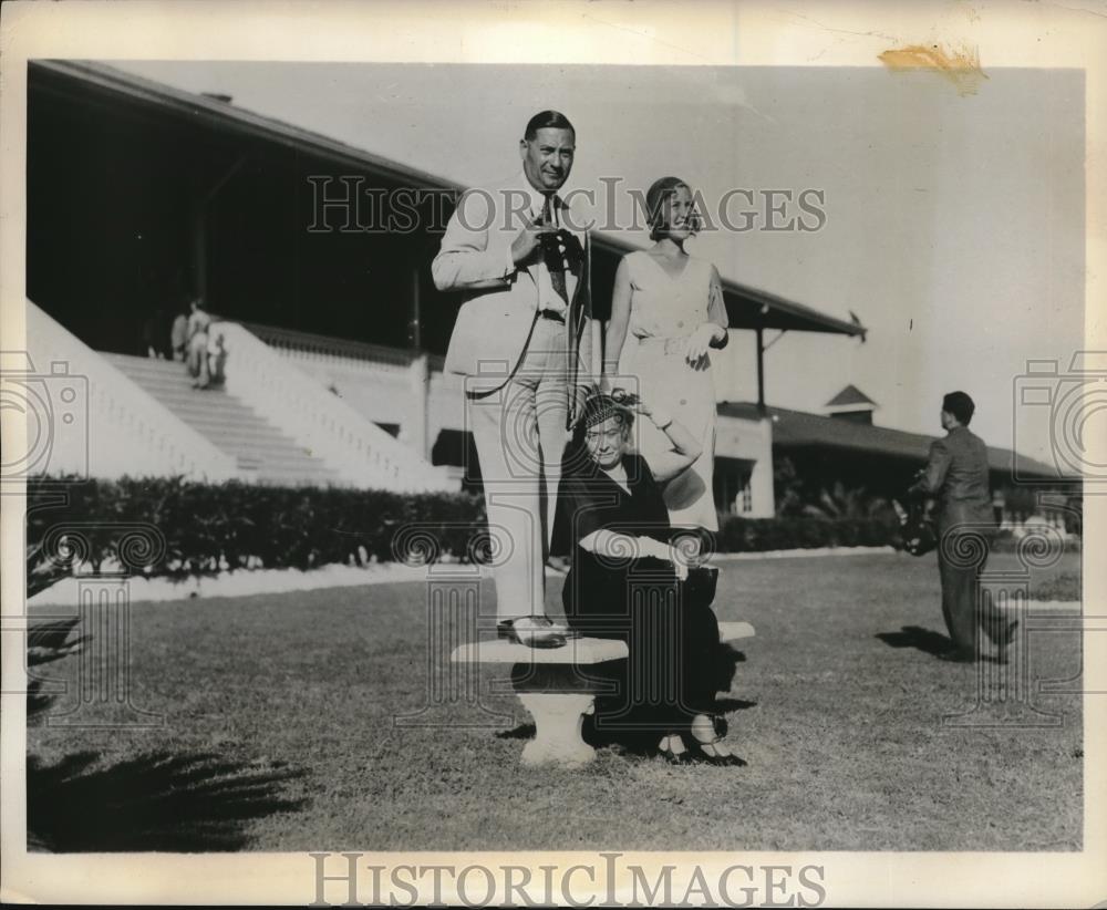 1931 Press Photo Miss Stella Gropper &amp; Parents Mr &amp; Mrs Oscar Gropper in Cuba - Historic Images