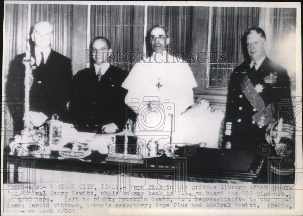 1945 Press Photo Pope Pius, Franklin Gowen, Harold Pittman, Admiral Hewitt - Historic Images