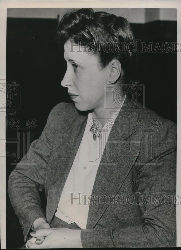 1940 Press Photo Mrs. Ruth Norsikian Mdican Examination Trial - neb86816 - Historic Images