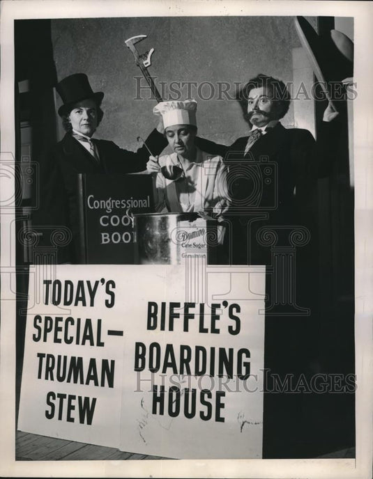 1949 Press Photo D,C, Skits at Natl Press Club dinner, Lu Beale,May Craig - Historic Images