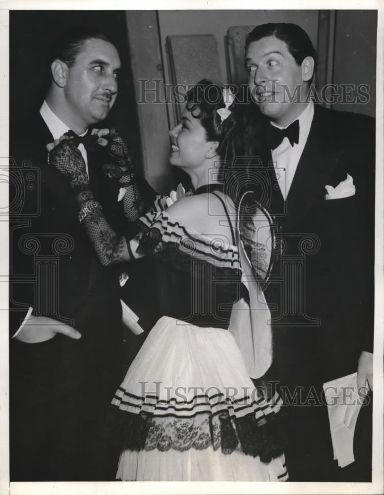 1938 Press Photo Geo McCall, Francis Langford, Milton Berle during CBS broadcast - Historic Images