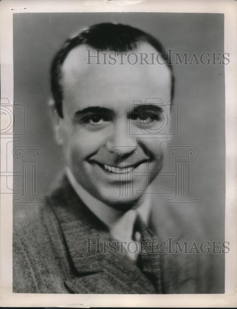 1937 Press Photo Jose Iturbi to conduct Ford Symphony Orchestra - Historic Images